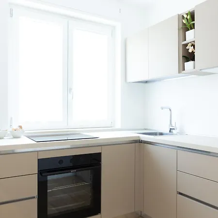 Altapuglia بيت ضيافة 4*